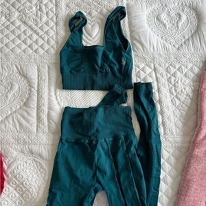 FP Movement by Free People Deep Teal Leggings and Top Set